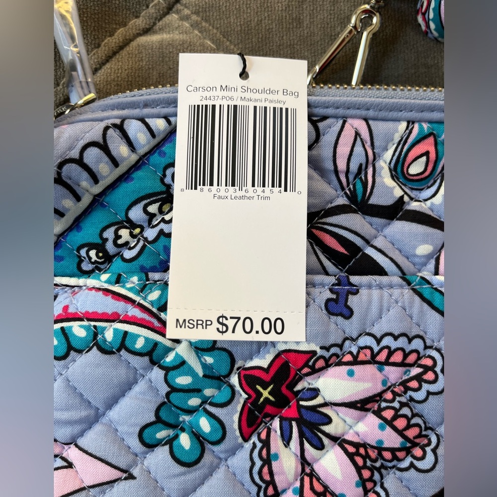 Vera Bradley Multicolor Quilted pocketbook - Picture 5 of 6